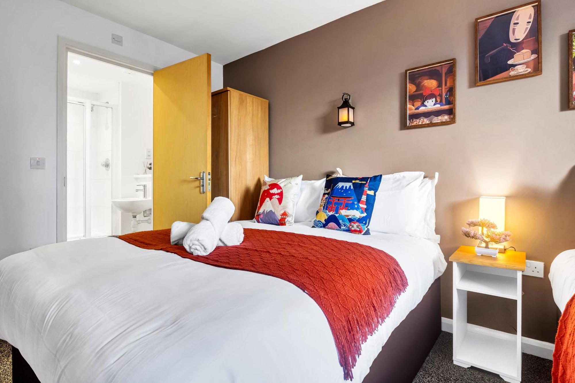 Anime Suite - Central And Free Parking With Netflix Birmingham Exteriör bild