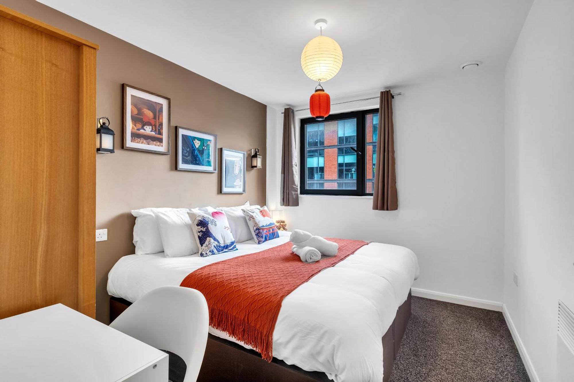 Anime Suite - Central And Free Parking With Netflix Birmingham Exteriör bild