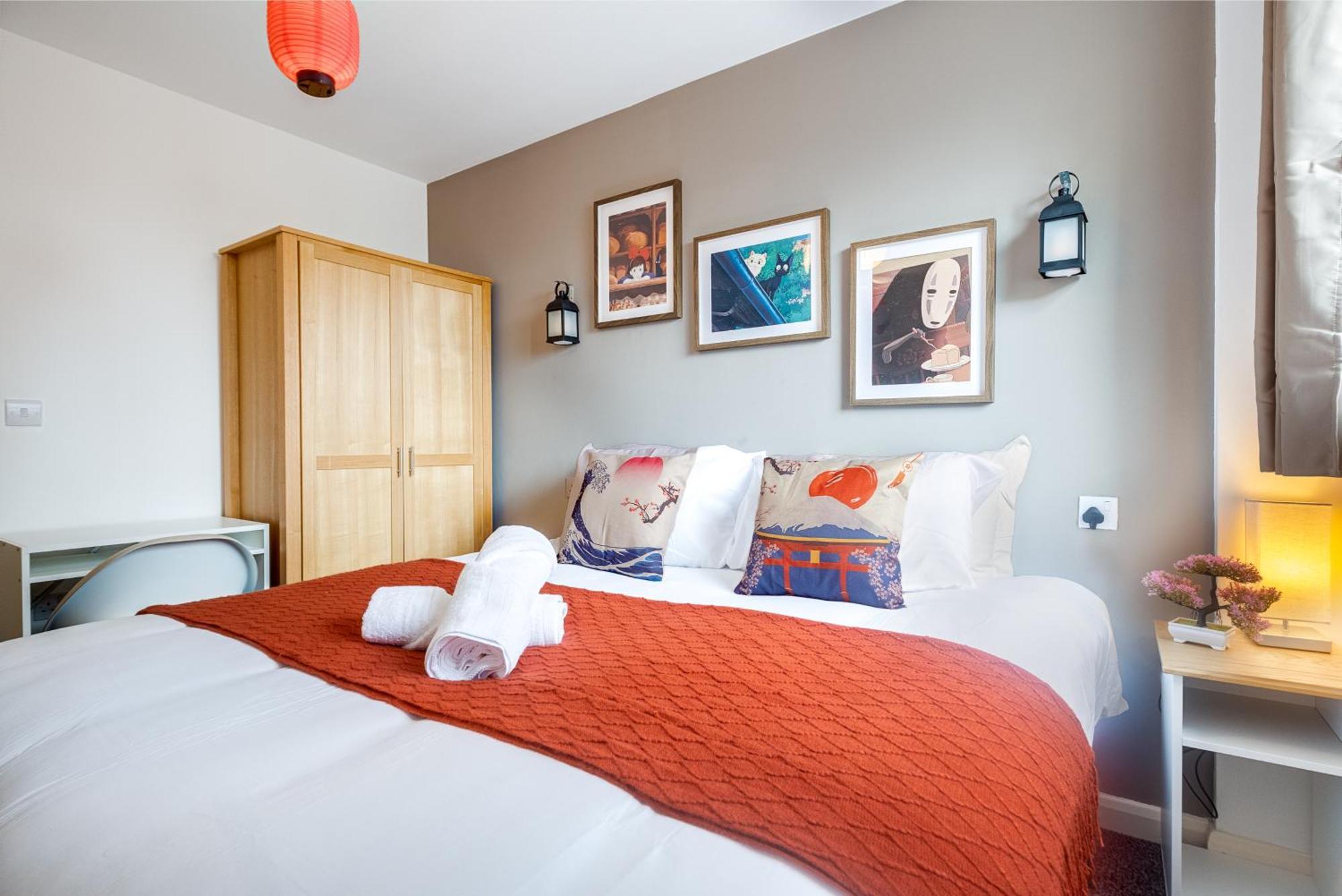 Anime Suite - Central And Free Parking With Netflix Birmingham Exteriör bild